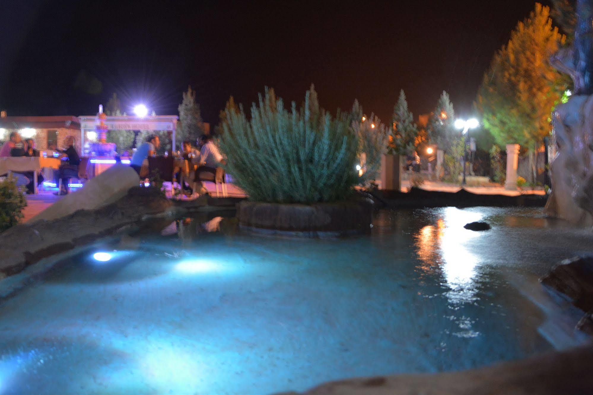 Turabdin Hotel Midyat Buitenkant foto